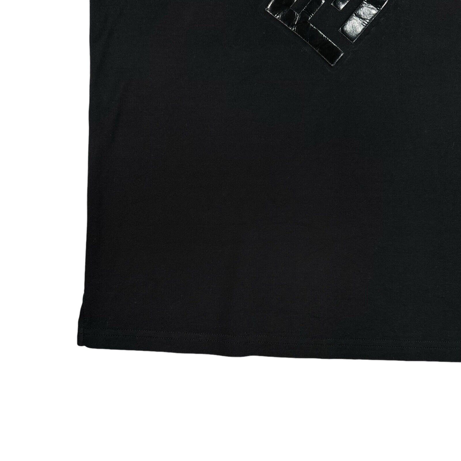 Fendi Size M T-Shirt Black Big Raised Block Chest Logo Heavyweight Cotton Tee