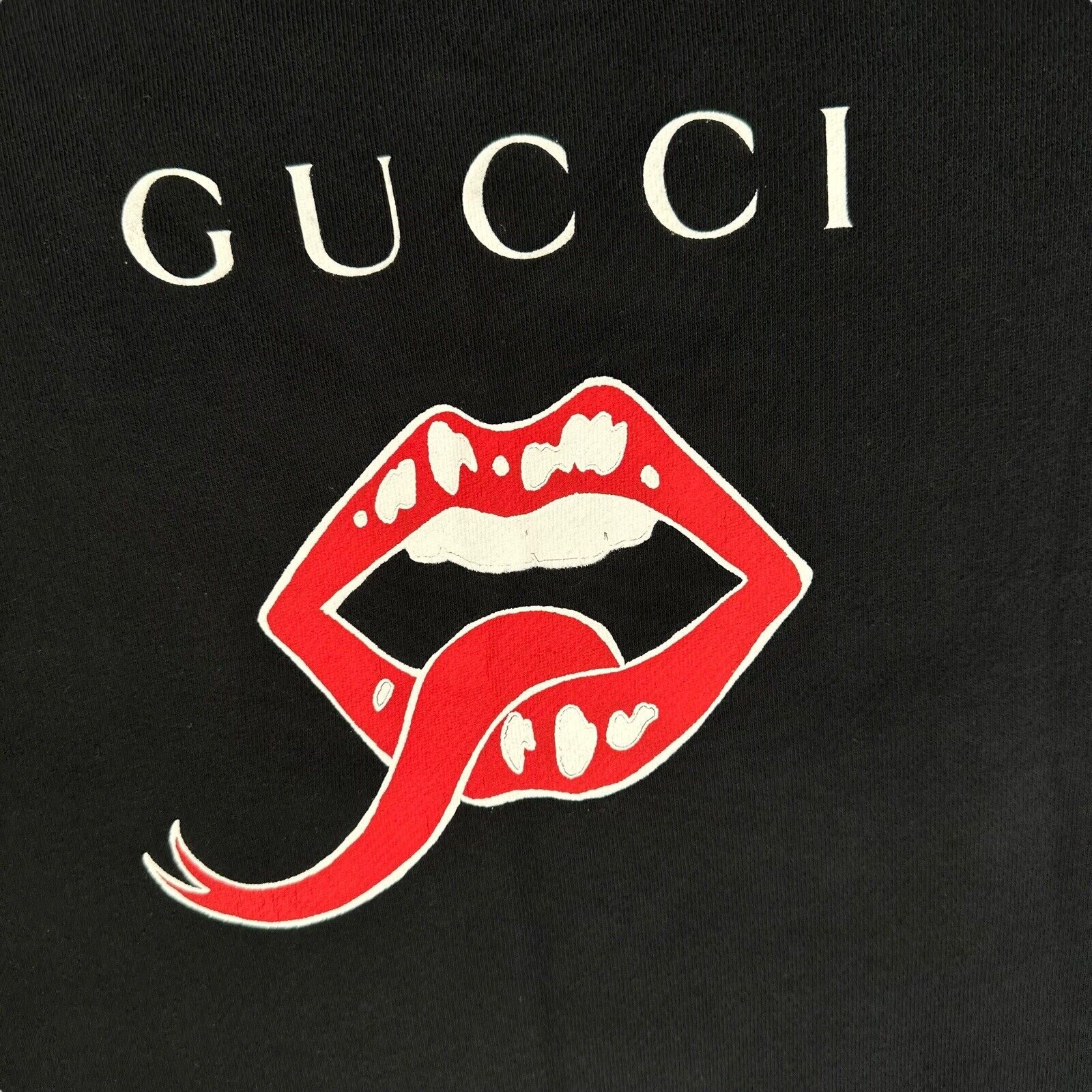 Gucci Size L Sweatshirt Black Lips Logo Graphic Print Round Neck Pullover