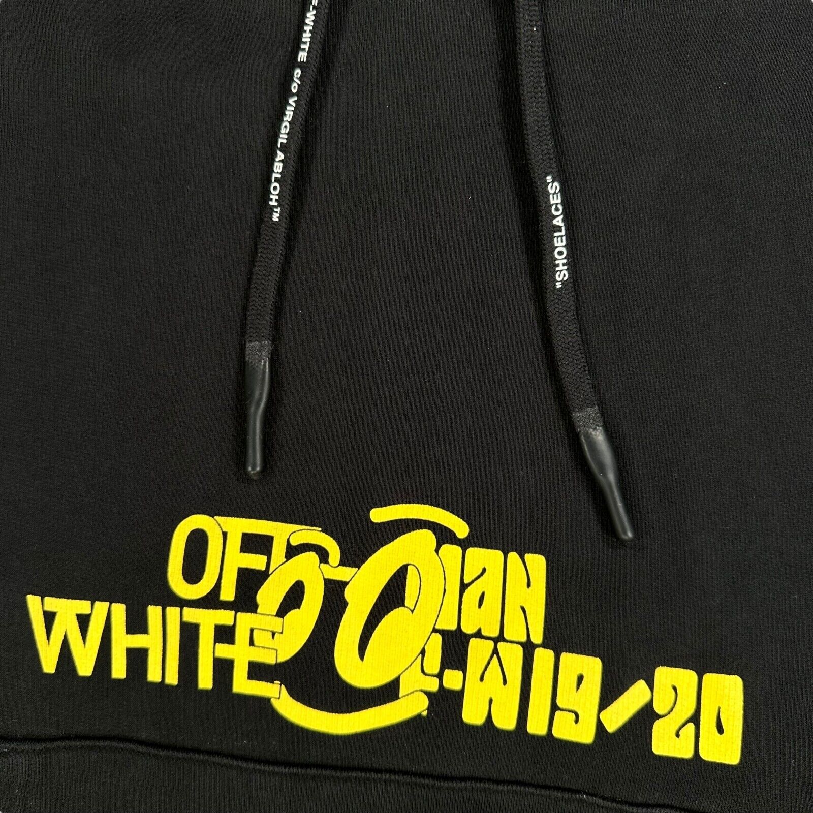 Off-White Size L Black Sweatshirt Hoodie FW-19 Back Logo Graphic Print Crewneck