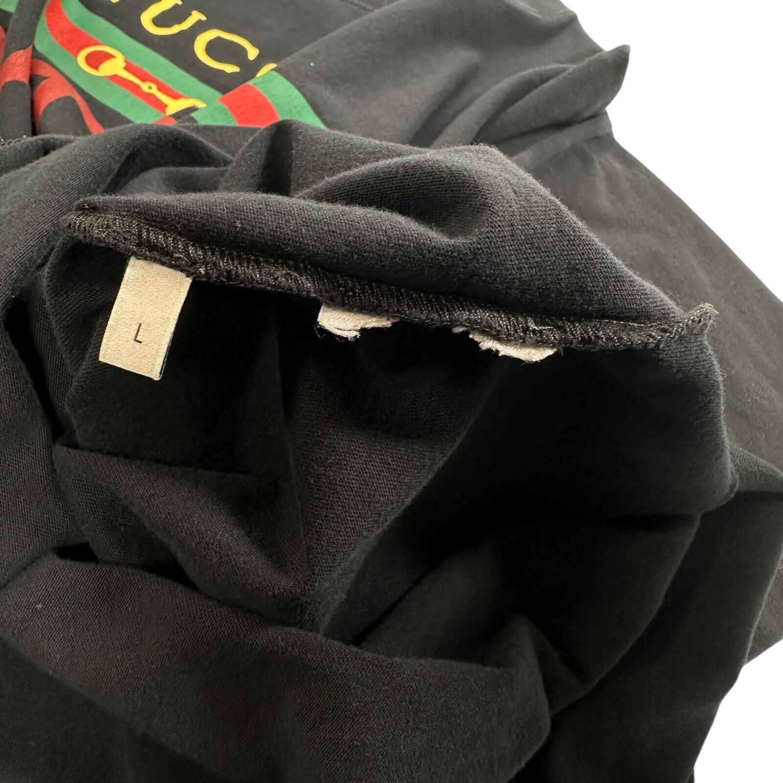 Gucci Size L T-Shirt Black Boutique Belt Buckle Graphic Print Logo Cotton Tee