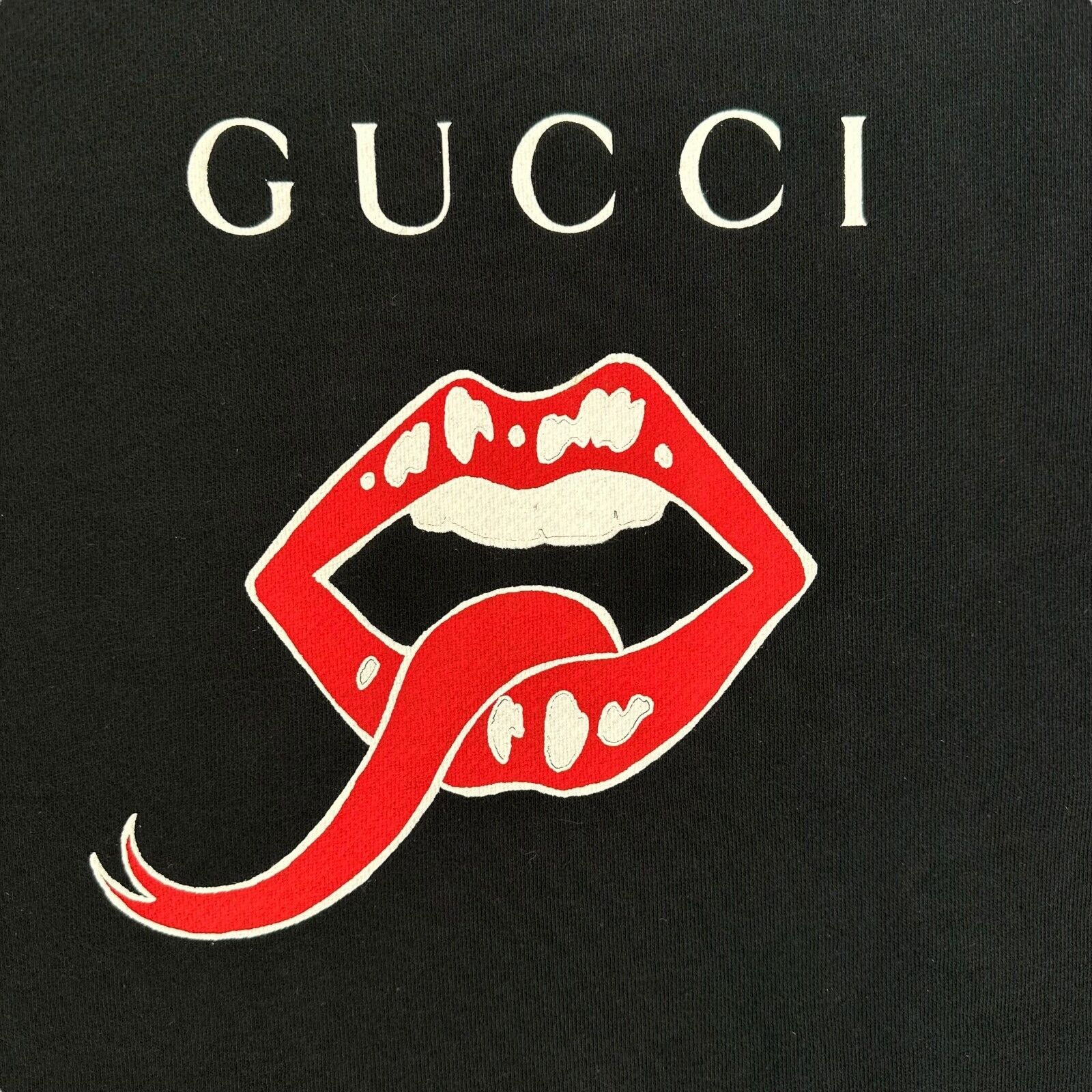 Gucci Size S Black Sweatshirt Oversized Graphic Print Lips Logo Heavyweight Crew