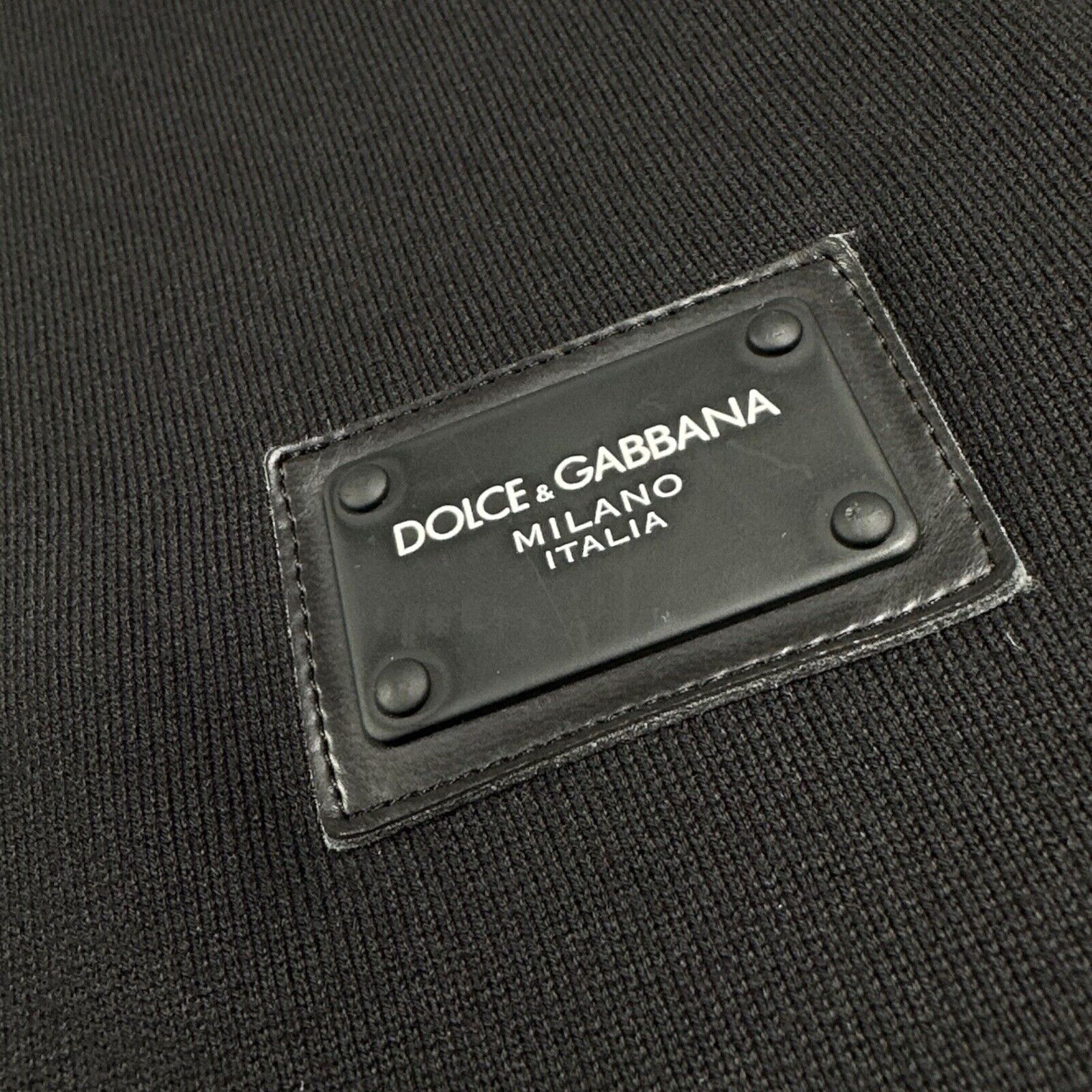 Dolce & Gabbana Size M Sweatshirt Black Plaque Logo Ringer Style Crewneck Pull