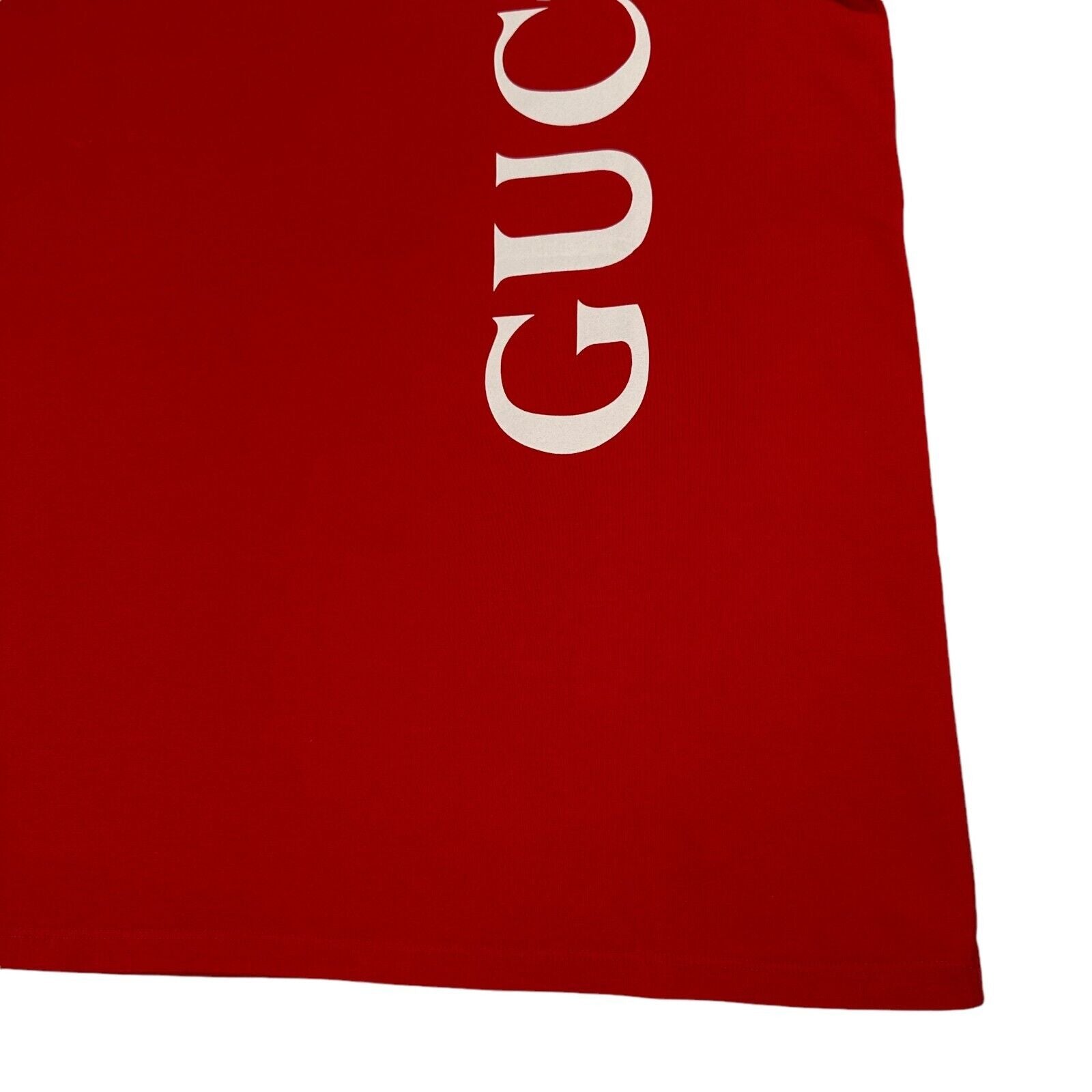 Gucci Size L Red T-Shirt Oversized Vertical Logo Graphic Print Heavyweight Crew